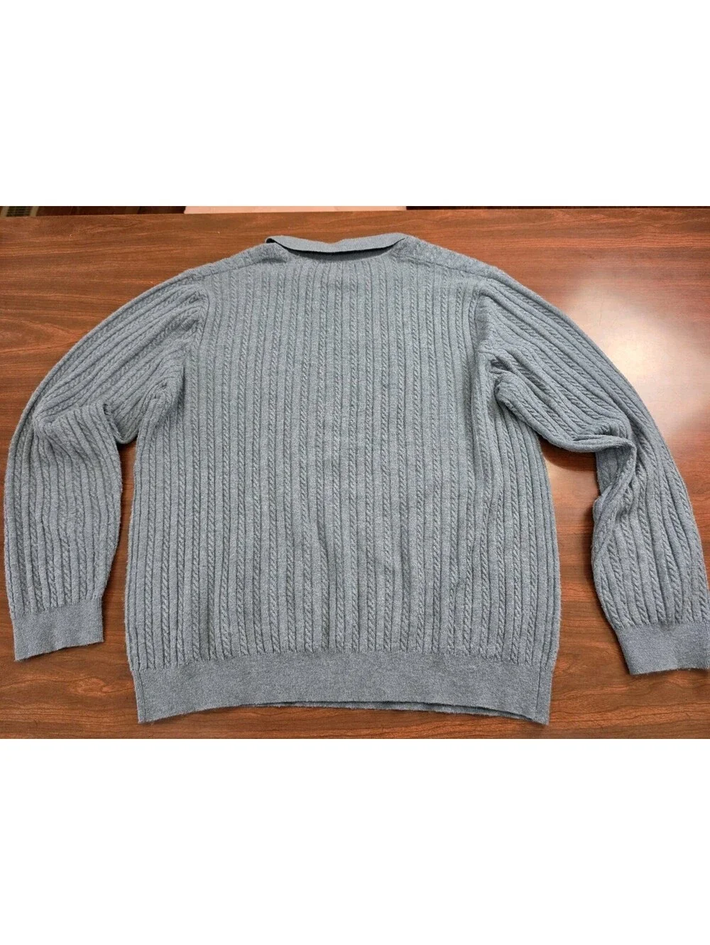 Tahari large blue